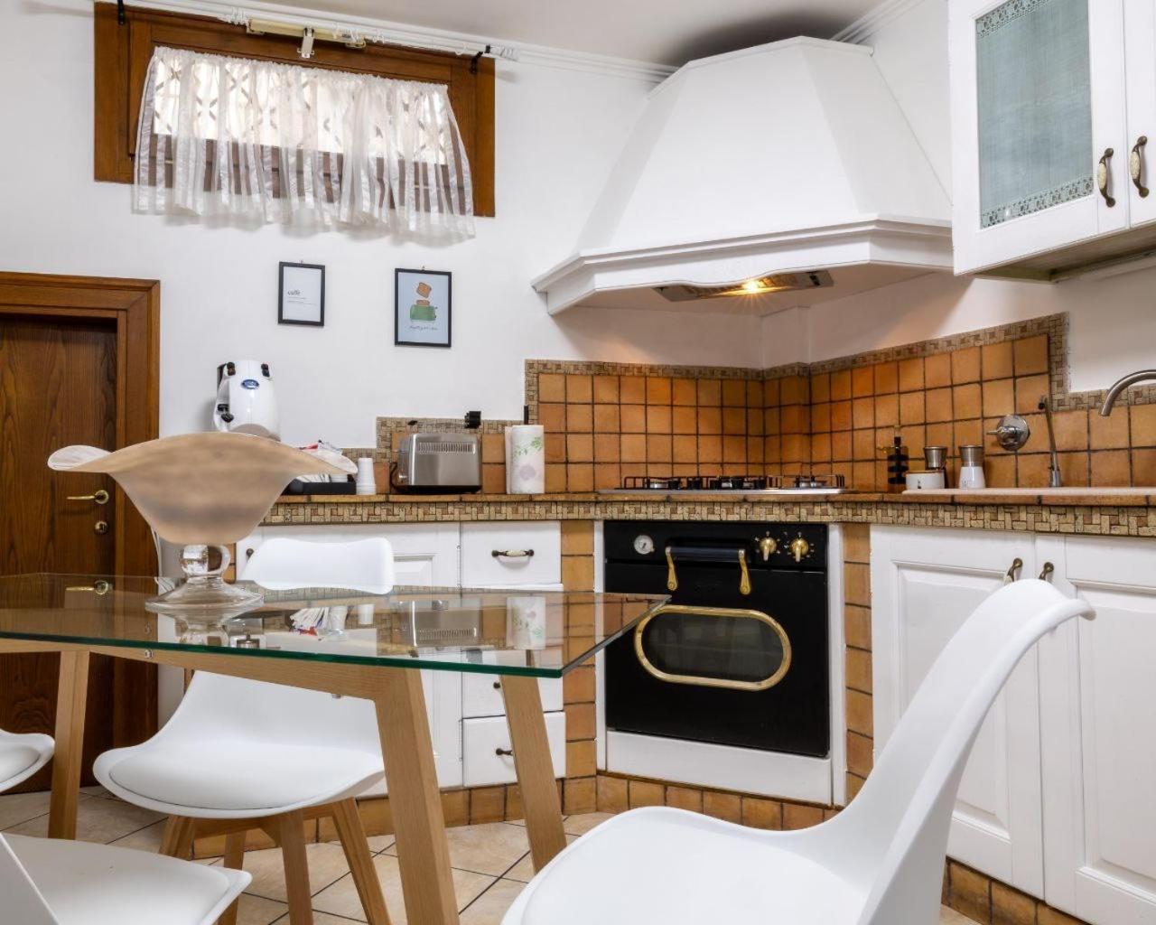 20 Min Aeroporto Fco - Casa Tranquilla Con Parcheggio Esterno Gratuito Acilia Extérieur photo